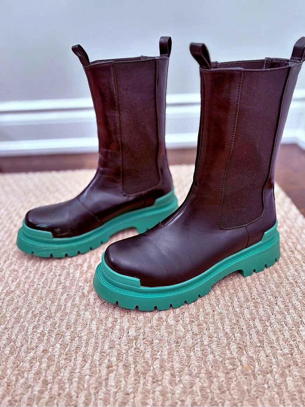 RAID Black Green Chelsea Boots